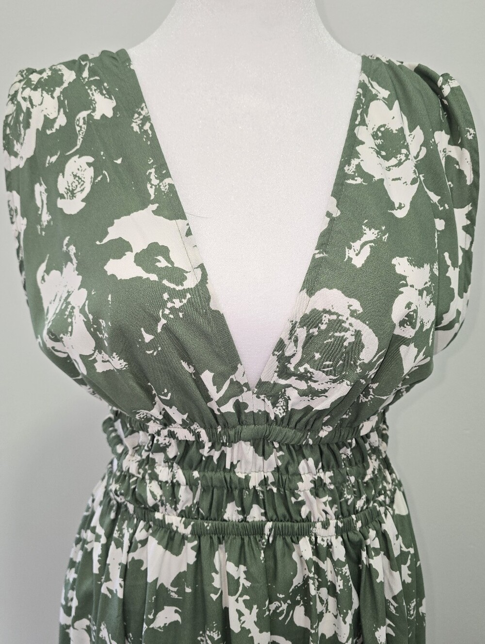 indulge Olive Green & White Floral V-Neck Smocked Waist Dress